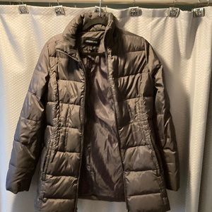 Woman’s puffer jacket London fog